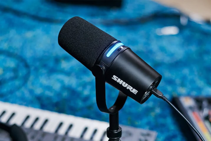 Shure MV7+